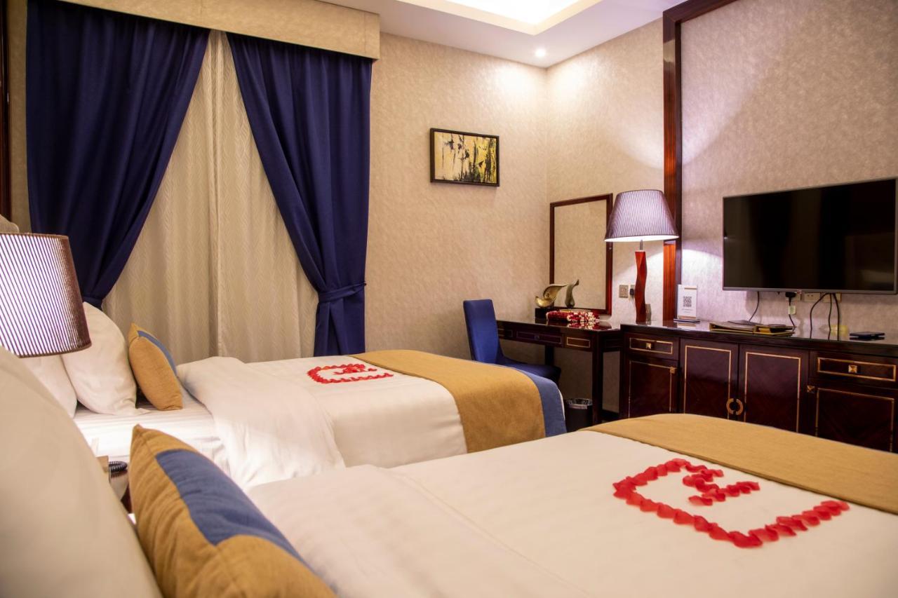 فندق هوليداي الخليج الرياض - Holiday Al Khaleej Hotel Экстерьер фото
